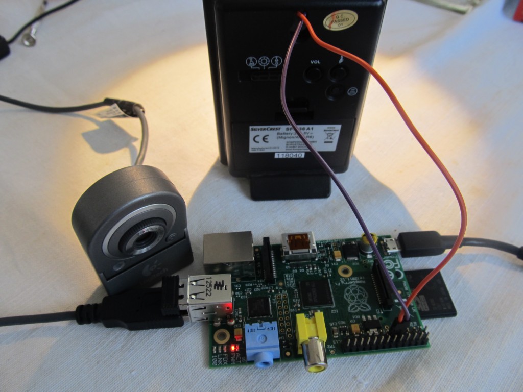 Diy raspberry pi doorbell 2024 camera