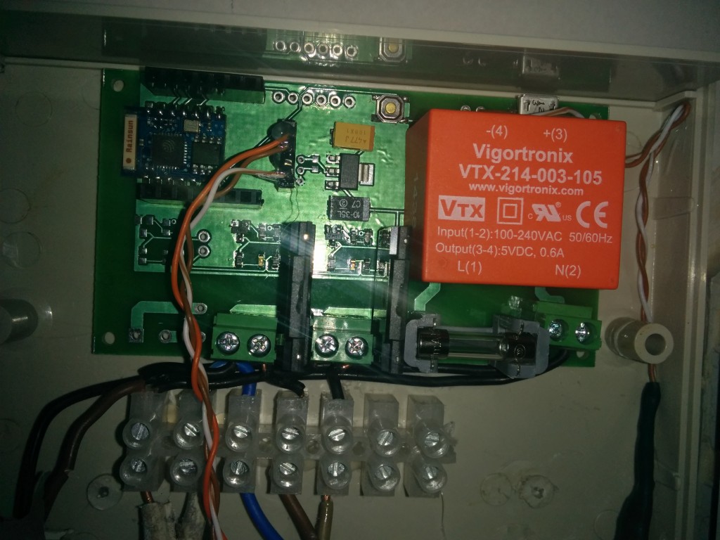WiFi IoT 3 channel relay board with MQTT and HTTP API using ESP8266 WiFi IoT 3 channel relay board with MQTT and HTTP API using ESP8266