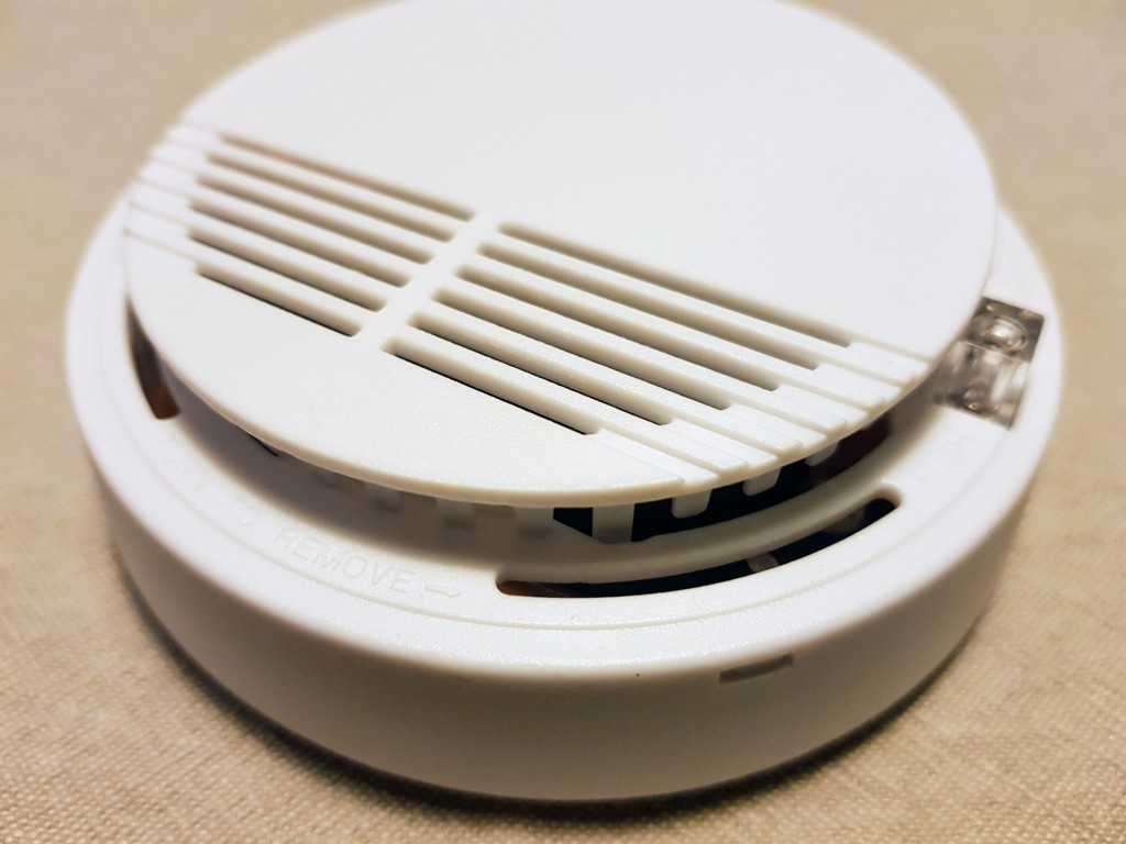 Internet connected fire/smoke alarm project