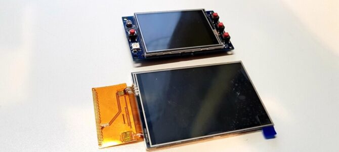 3.5″ 480×320 TFT with touch