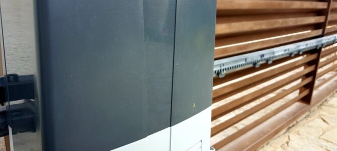 Self-made esp8266 gate controller