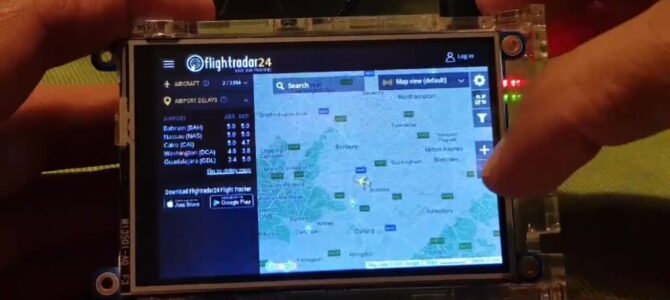 Raspberrypi flightradar24 monitor using PiTFT and Chromium