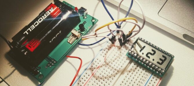 Working prototype of ultra low power LCD display